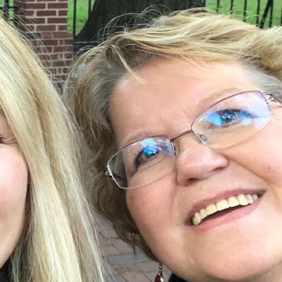 Meet your Posher, Tammy - Picture 1 of 1